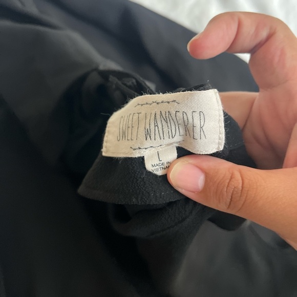 Black cutout choker crepe long sleeve blouse women's large - Picture 4 of 10